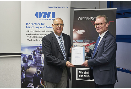 Dr. Wilfried Plum, Geschäftsführer OWI (links), Dr.-Ing. Friedrich-Wilhelm Bolle